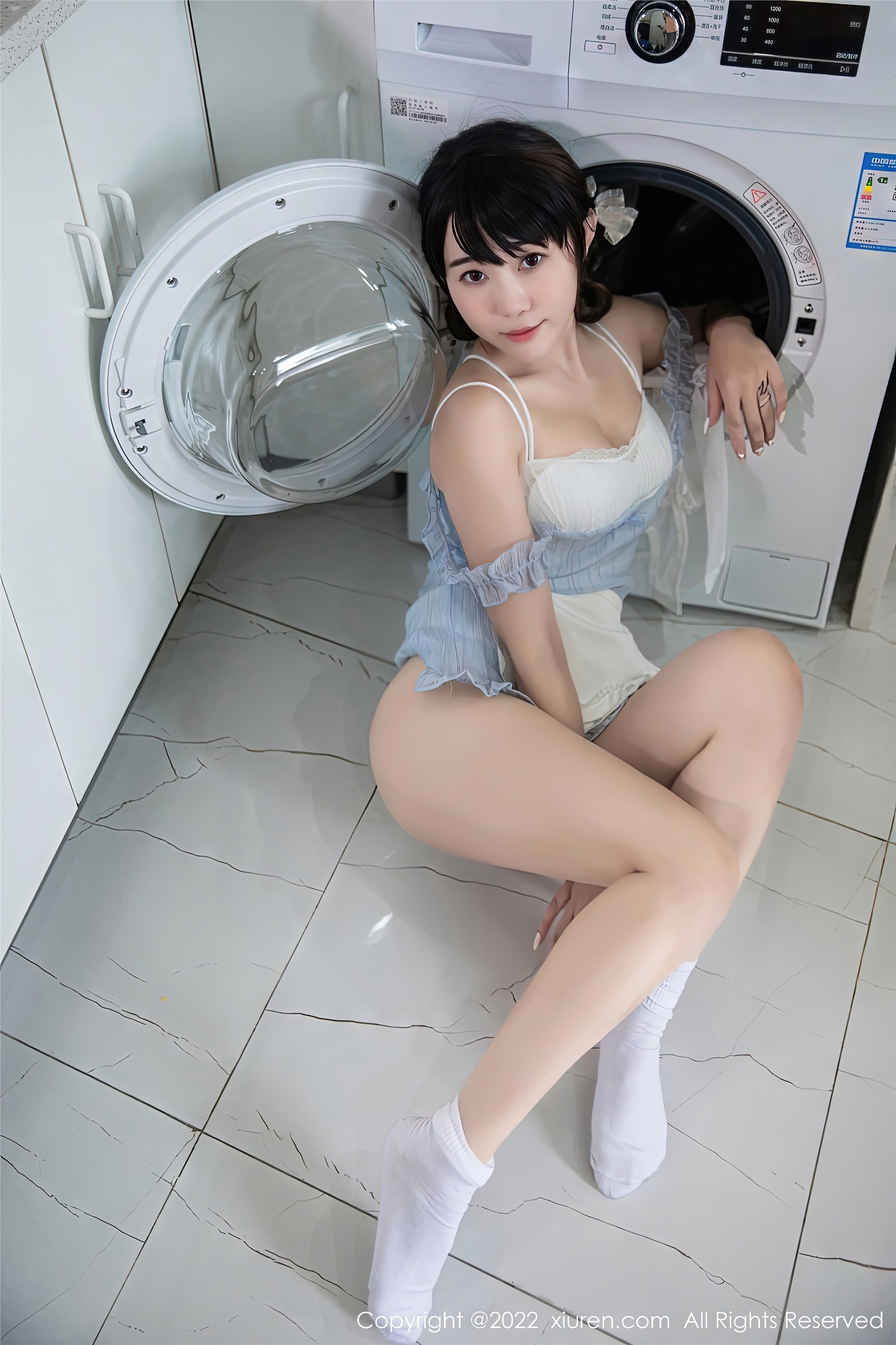 Xiuren秀人网 2022.11.10 NO.5834 严利娅Yuliya